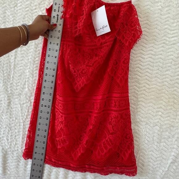 Love Fire One Shoulder Red Floral Lace Mini Dress Side Medium NWT - Picture 2 of 11